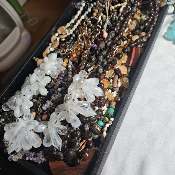 SHOW FLYER LIKE THIS TO BE NOTIFIED OF FUTURE JEWELRY SHOWS!!!!!! - Picture 4 of 7